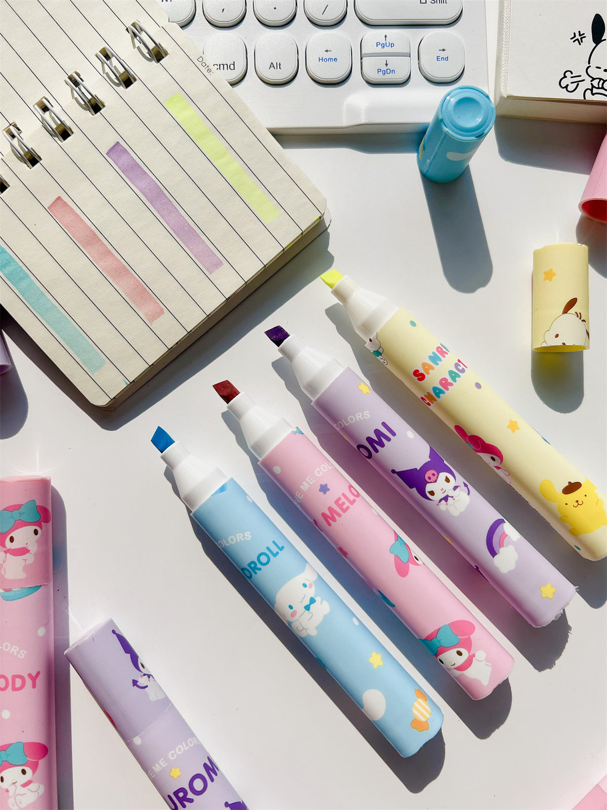 Sanrio Pastel Highlighters Set