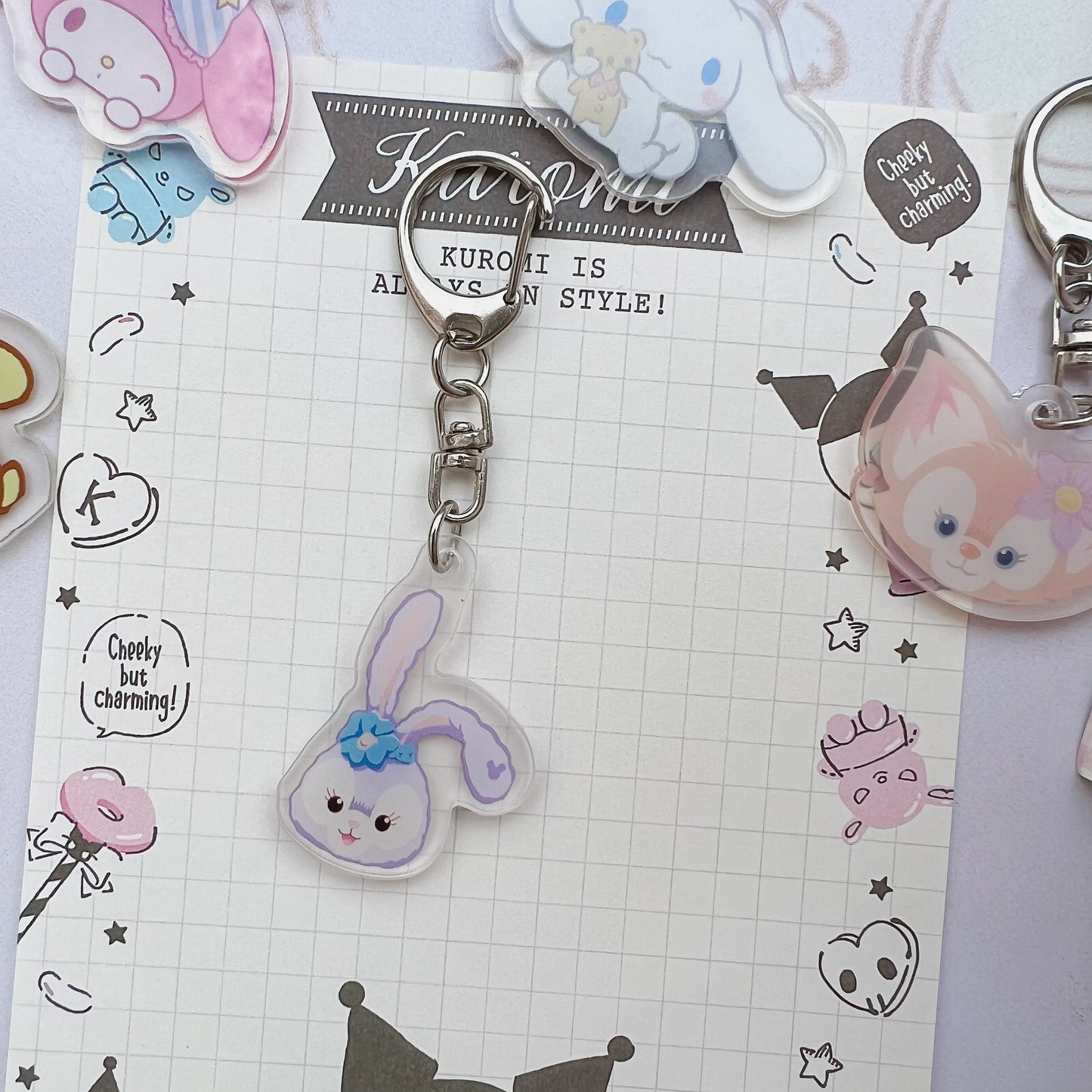 Adorables porte-clés en acrylique double face en forme de D